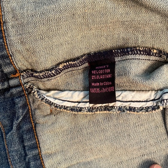 Women’s Trent Trends Embellished Blue Denim ‘Dance’ jacket size small - Picture 4 of 6